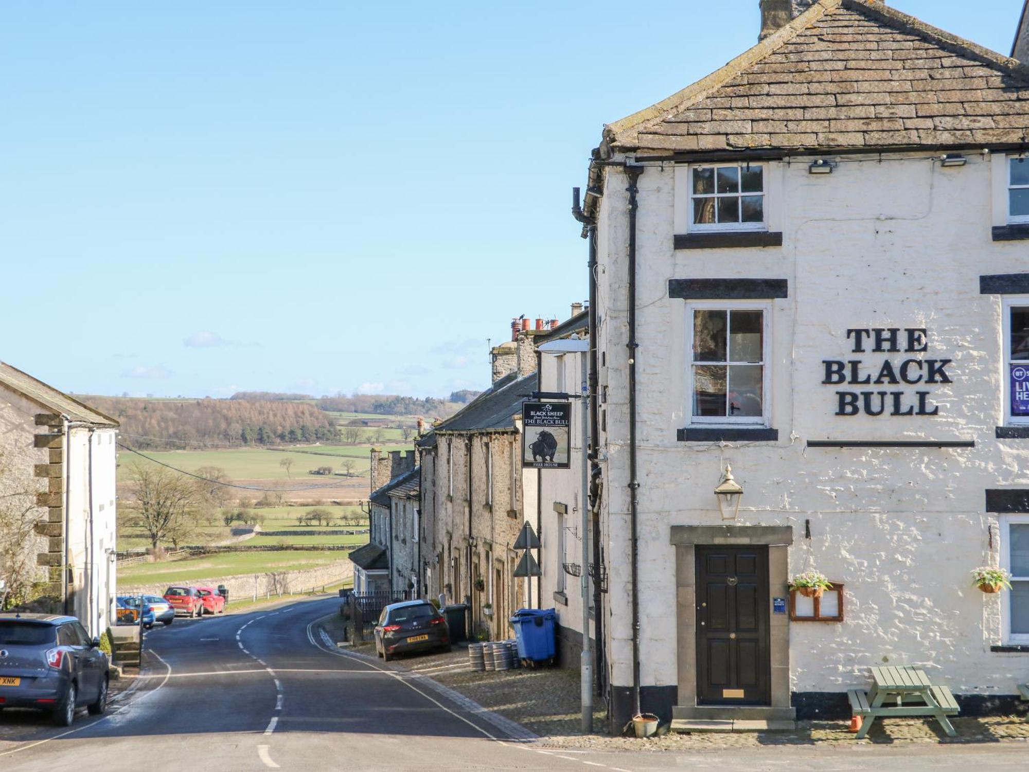 In & Out Cottage Middleham Exterior photo